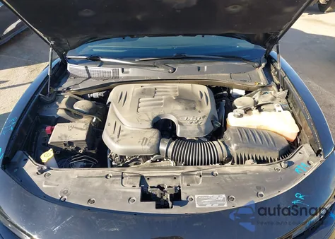 2023 Dodge Charger Sxt z USA, uszkodzony, nr VIN 2C3CDXBG5PH525019